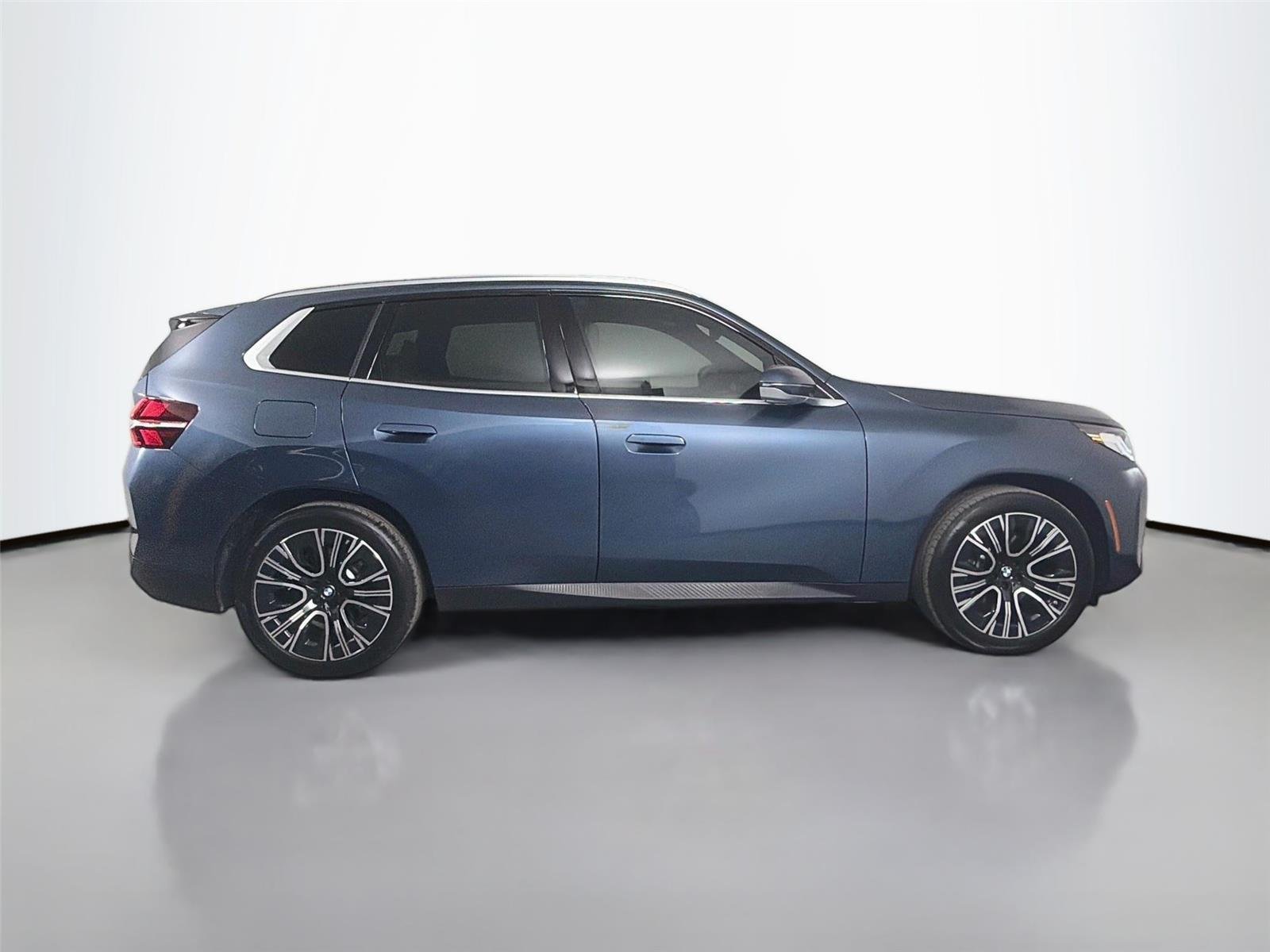New 2026 Arctic Race Blue Metallic BMW 30 xDrive image 4