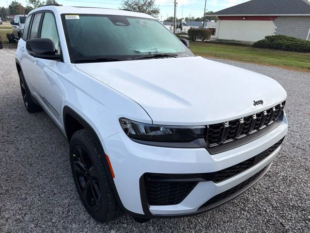 New 2027 Bright White Clear-Coat Paint Jeep  image 12