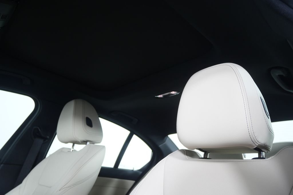 New 2026 Black Sapphire Metallic BMW 330i image 11