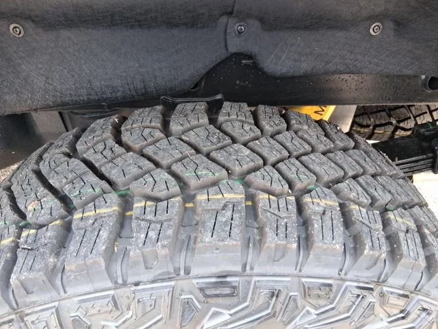 2026 GMC Sierra 1500 AT4X - Photo 19