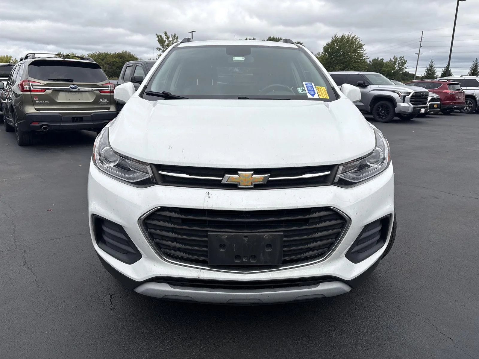 Used 2019 Summit White Chevrolet LT image 4