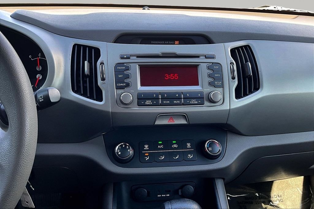 Used 2011 Red Kia LX image 12