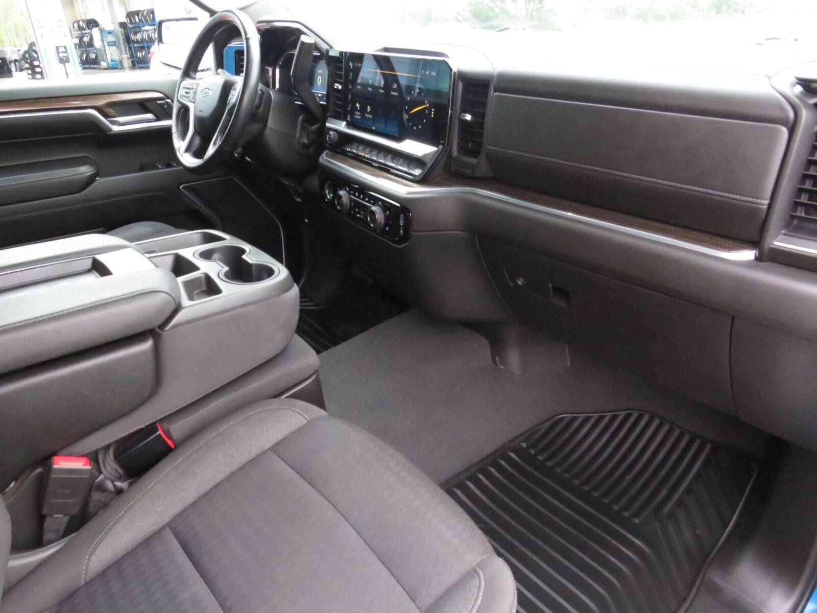 Used 2023 Glacier Blue Metallic Chevrolet RST image 23