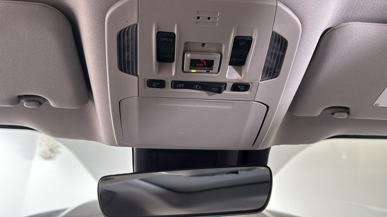 Used 2020 Gray Toyota XLE image 11