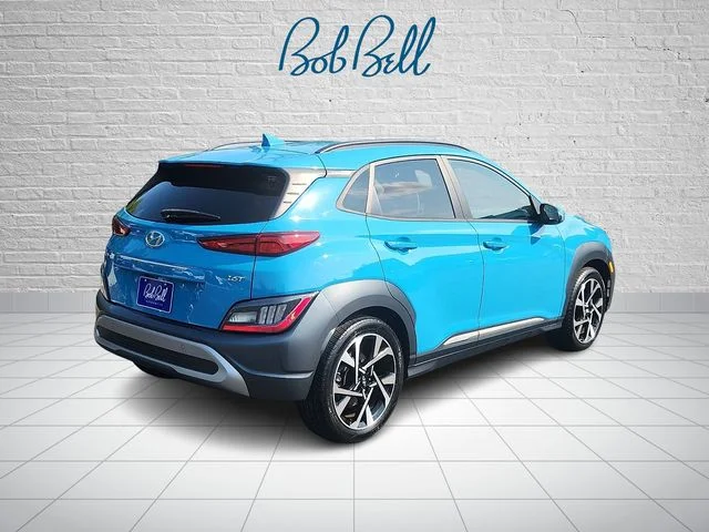 Used 2022 Green Hyundai Limited image 6