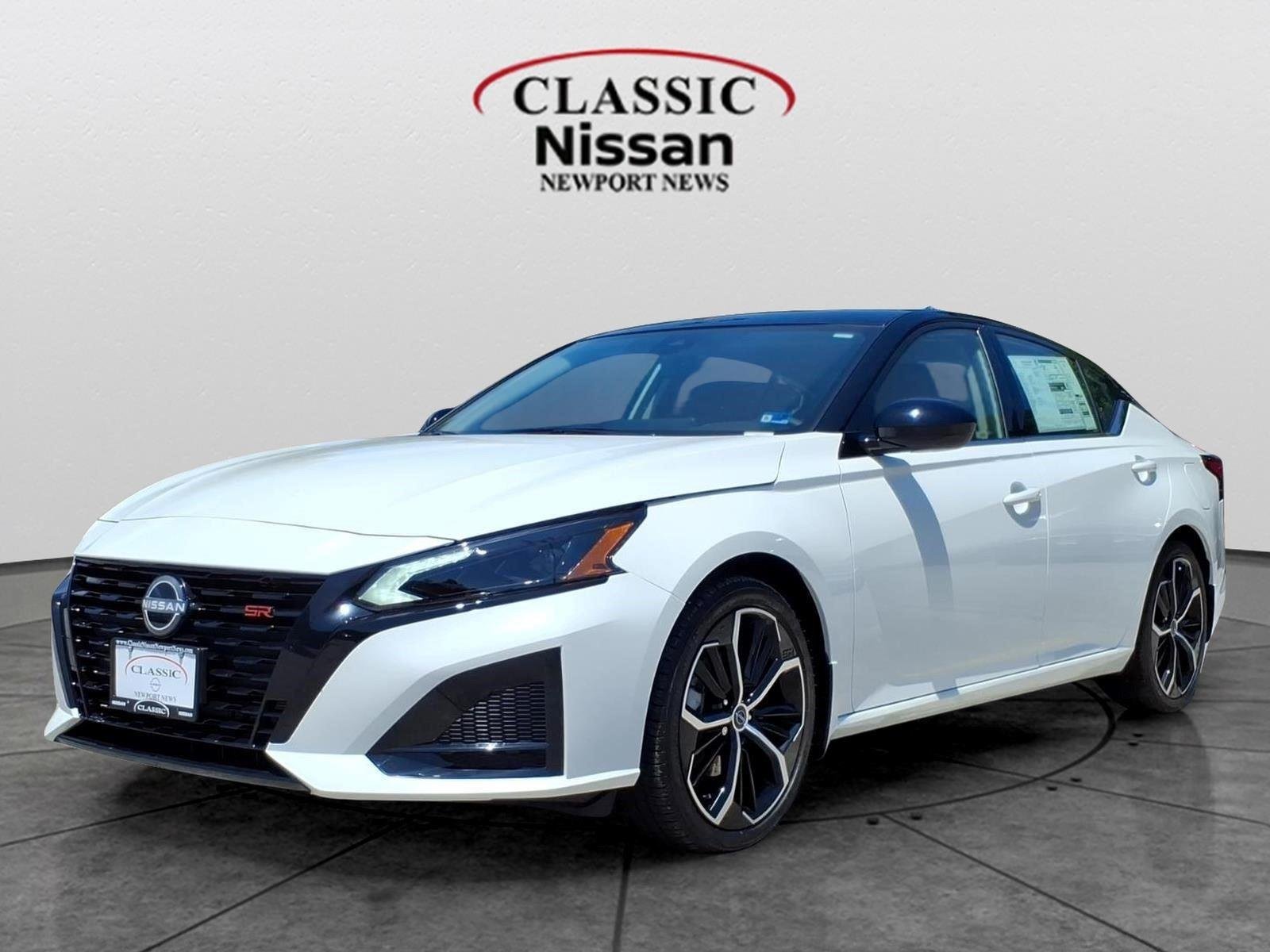 New 2026 Pearl White TriCoat / Super Black Two-tone Nissan SR image 1