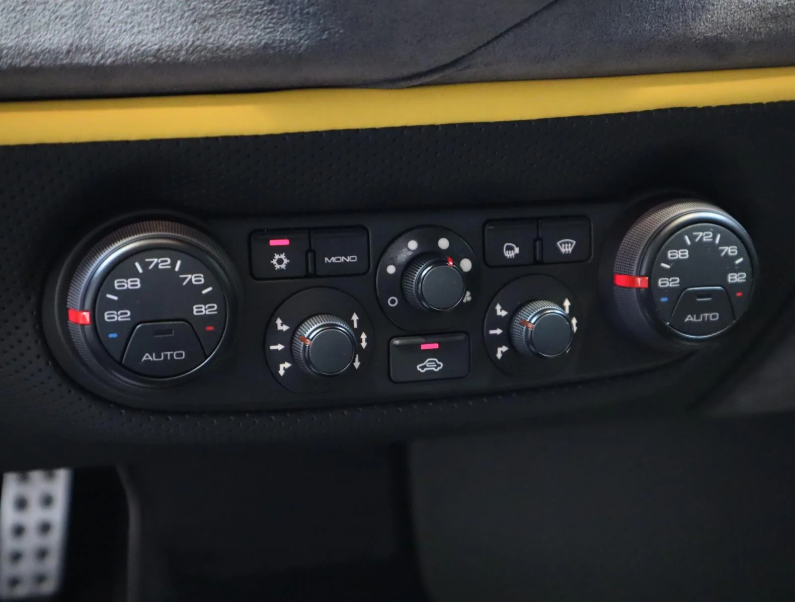 Used 2019 Giallo Modena Ferrari Coupe image 35