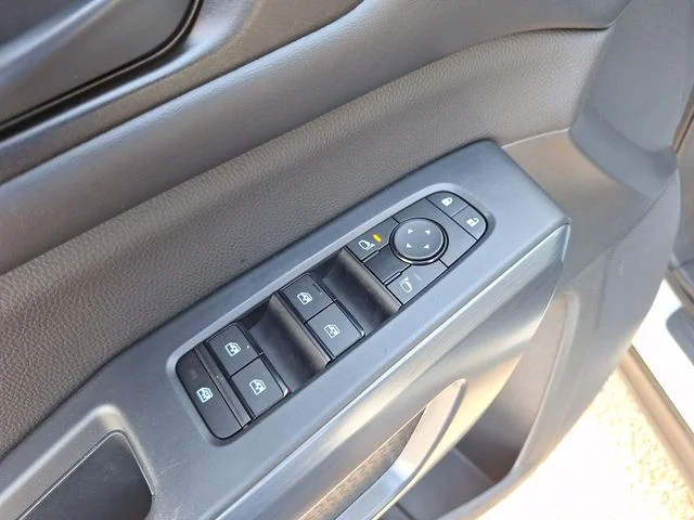Certified Used 2024 White Nissan Rock Creek image 12