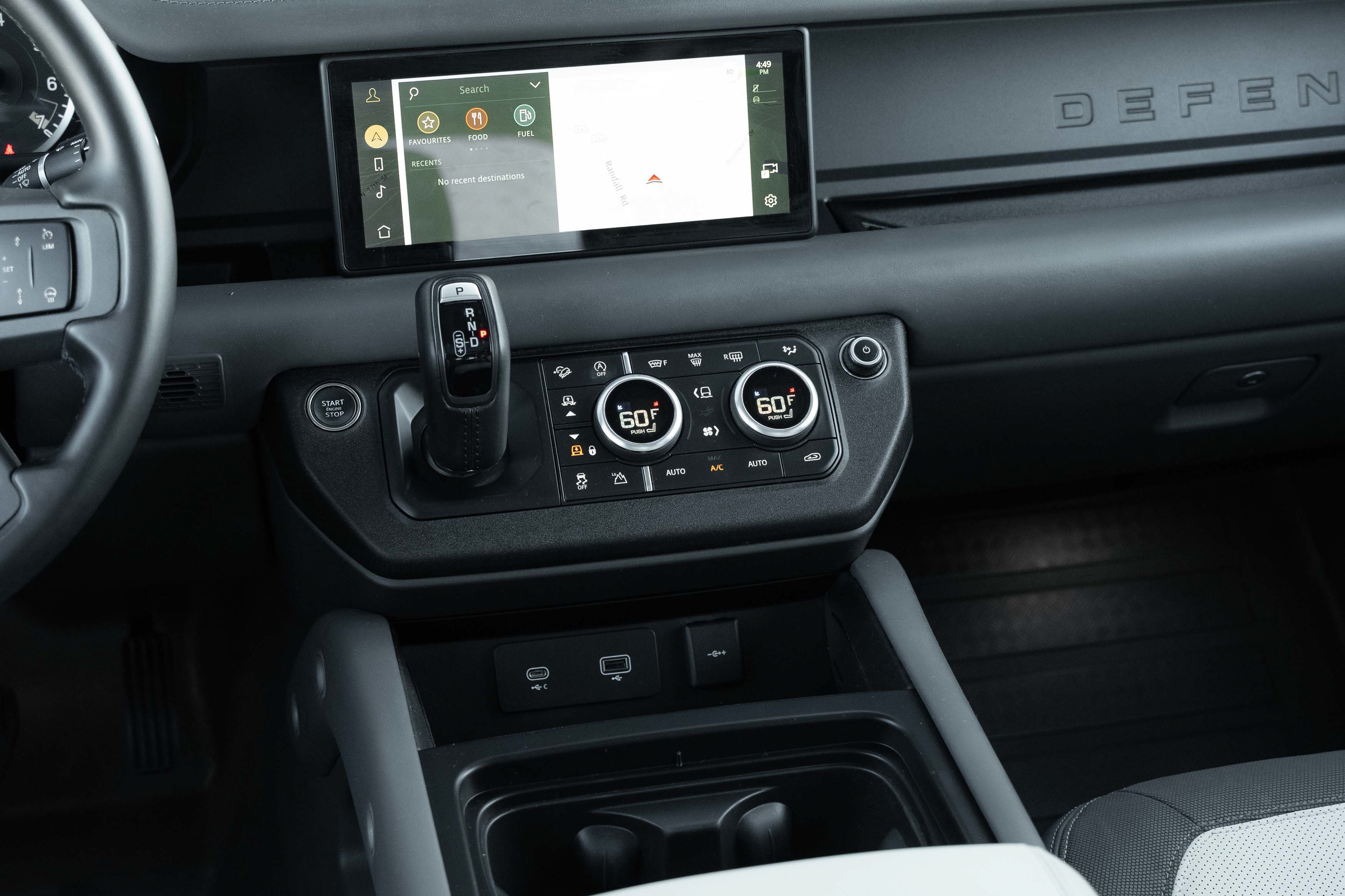 Used 2023 Fuji White Land Rover X-Dynamic SE image 12