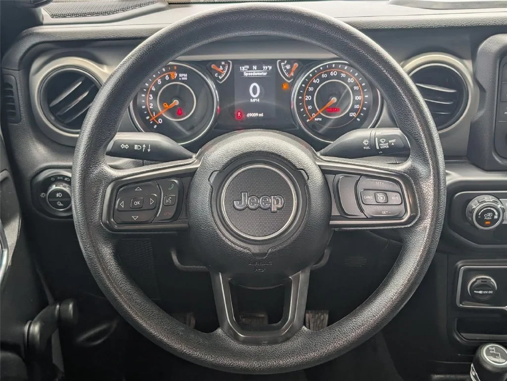 Used 2021 Sting-gray Clea Jeep Sport image 16