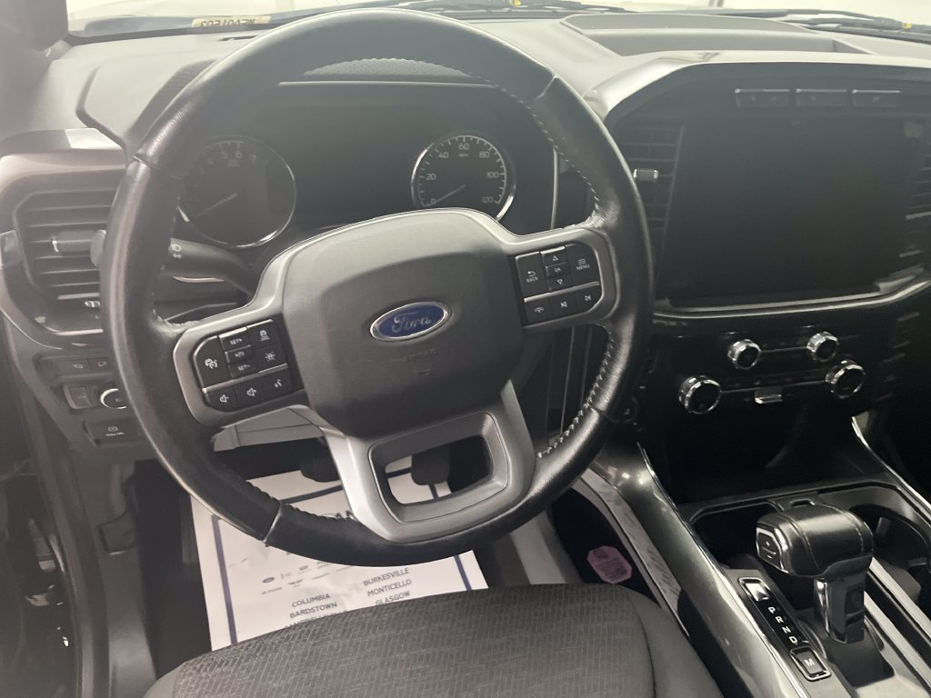Used 2021 Black Ford XLT image 15