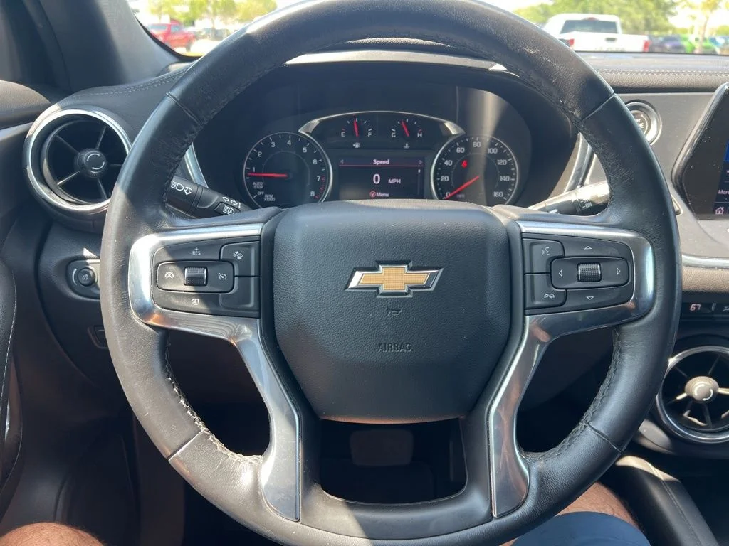 Used 2022 Black Chevrolet LT image 56