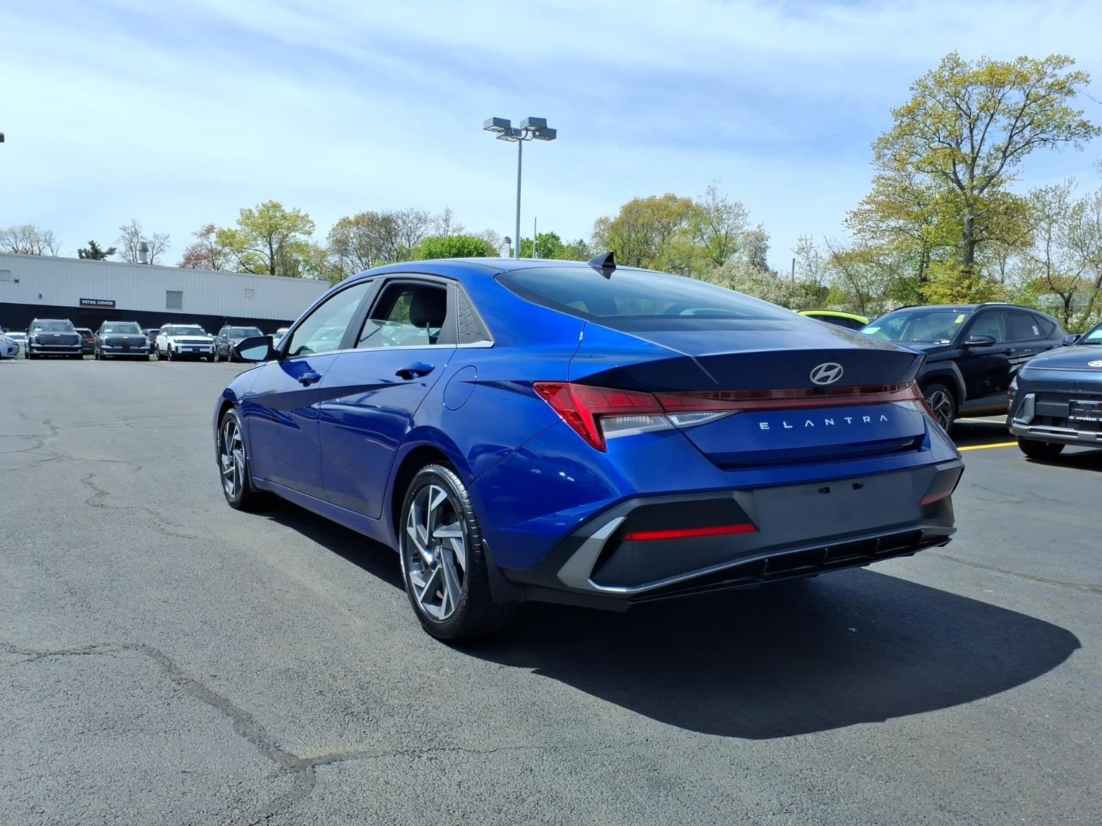 2024 Hyundai Elantra SEL - Photo 7
