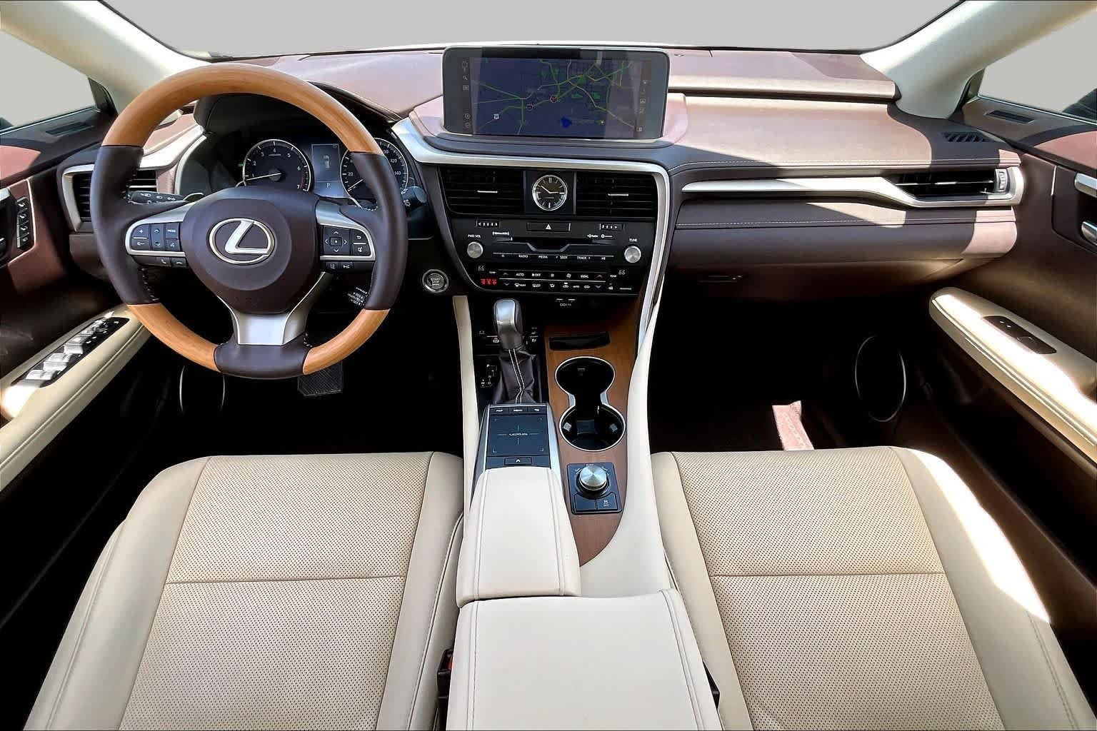 Used 2020 Eminent White Pearl Lexus  image 16