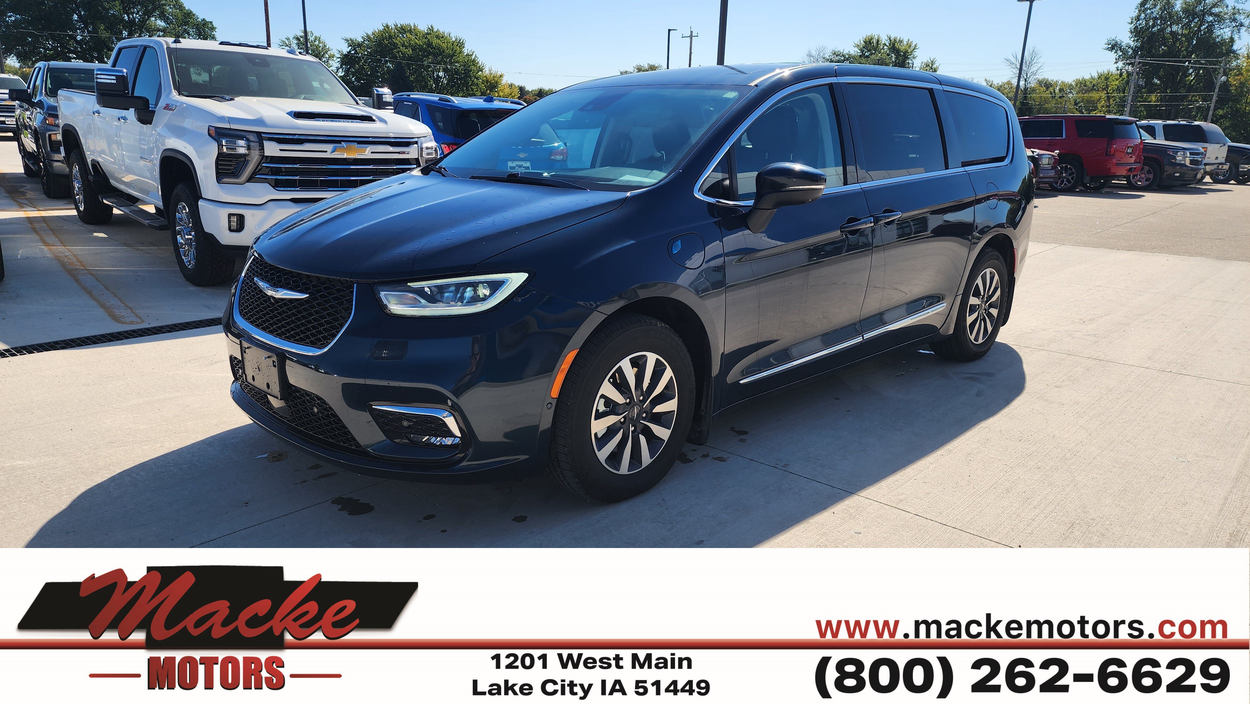2023 Chrysler Pacifica Hybrid