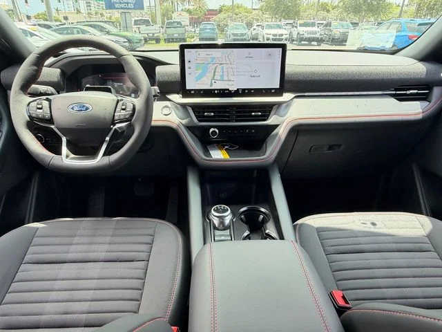 New 2026 Star White Metallic Tri-Coat Ford ST-Line image 26