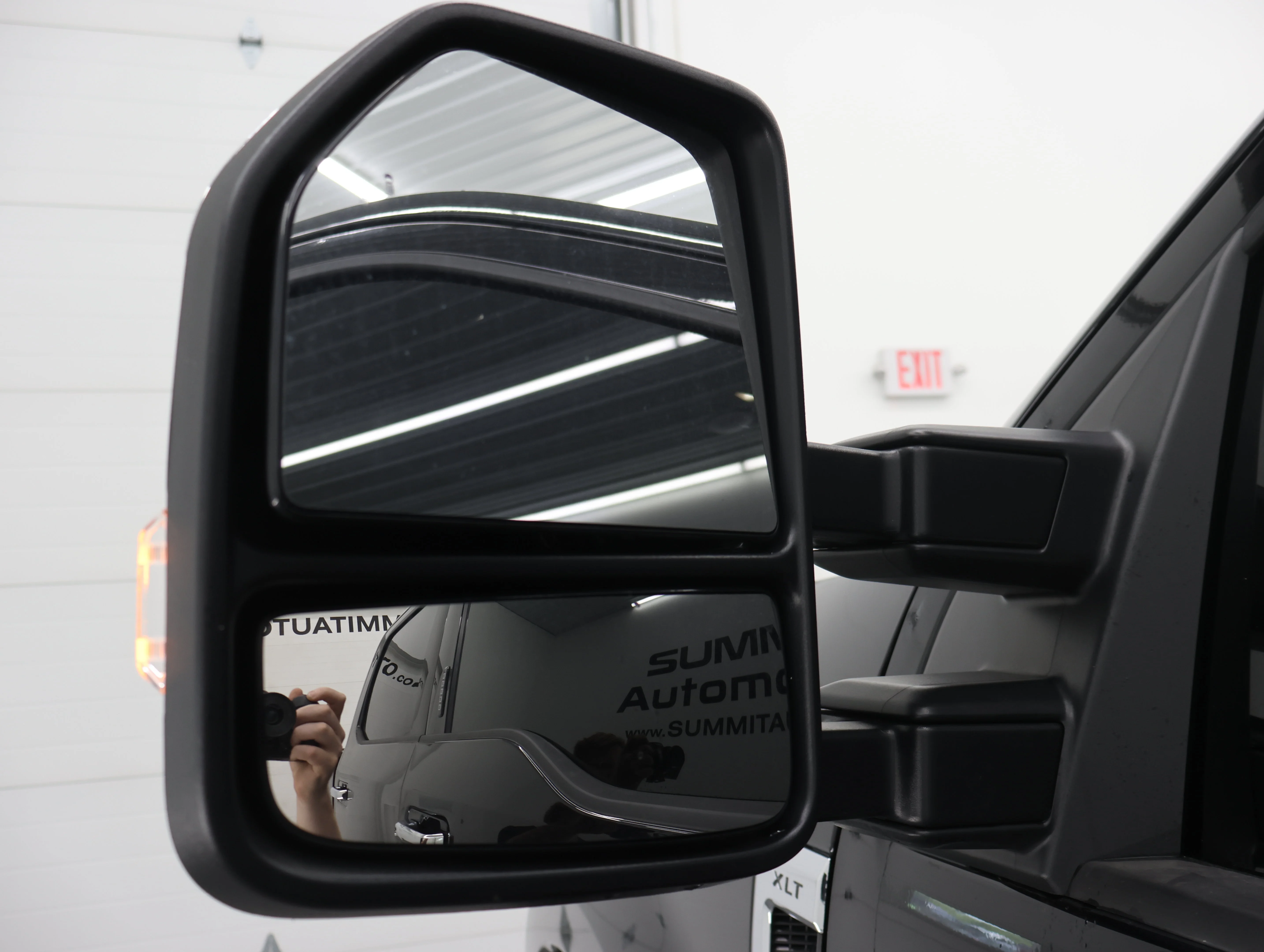 Used 2021 Agate Black Metallic Ford XLT image 37