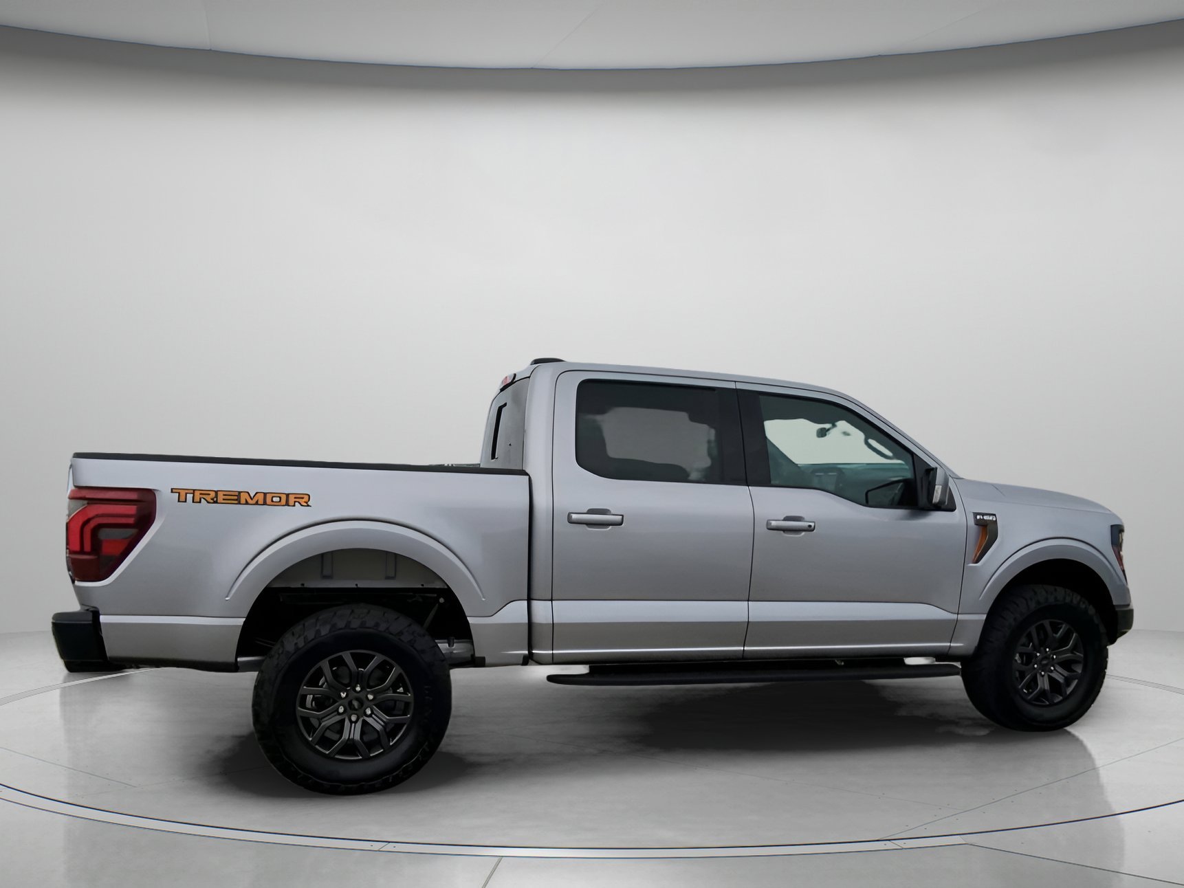 New 2026 Iconic Silver Metallic Ford Tremor® image 27