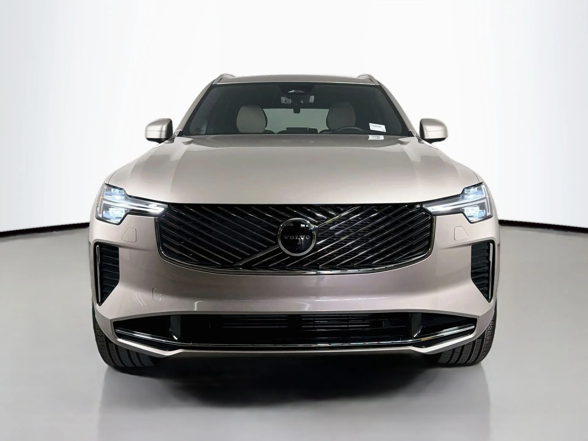 New 2026 Bright Dusk Volvo Plus image 2