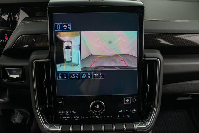 New 2026 Onyx Black GMC Elevation image 28