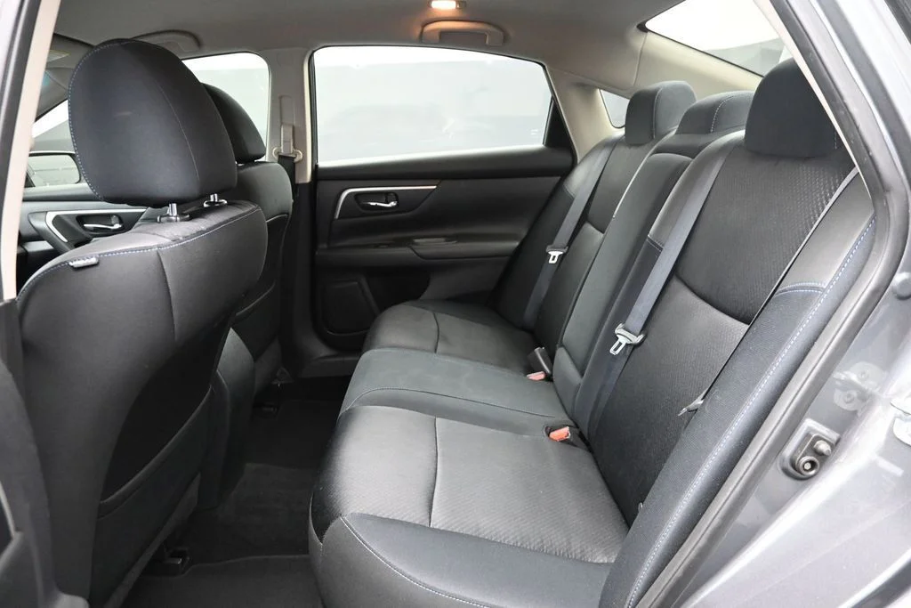 Used 2017 Gray Nissan 2.5 SR image 15