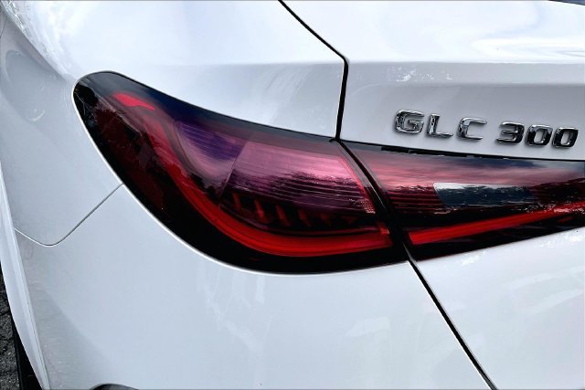 Certified Used 2024 White Mercedes-Benz GLC 300 Coupe image 25