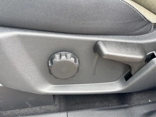 New 2026 Avalanche Gray Ford Big Bend® image 40