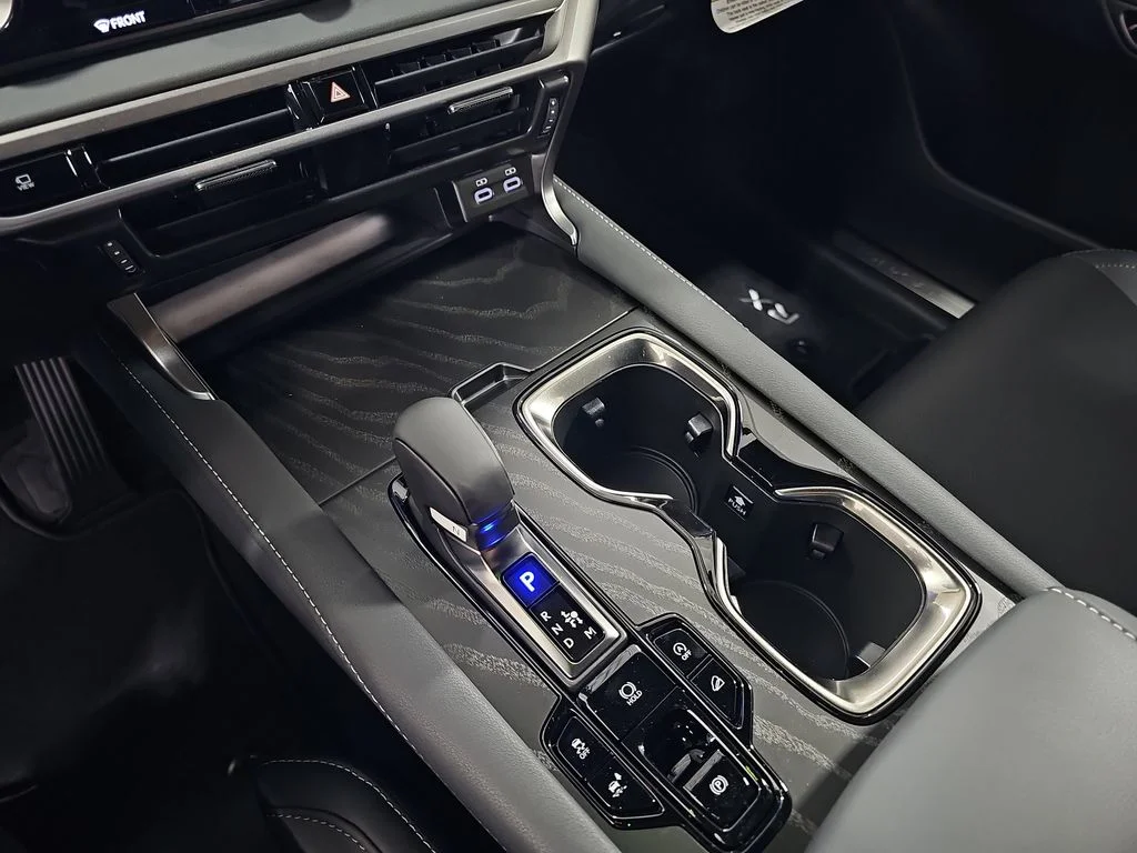 New 2026 Caviar Lexus PREMIUM image 23
