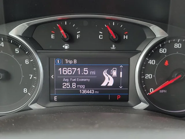 Used 2019 EBONY TWILIGHT METALLIC GMC SLE image 14