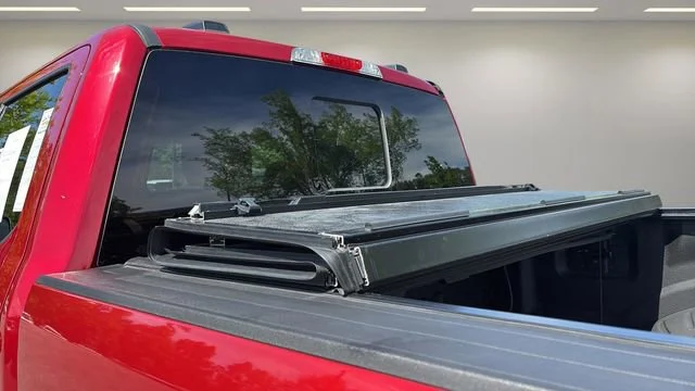 Used 2022 Red Ford LARIAT image 38