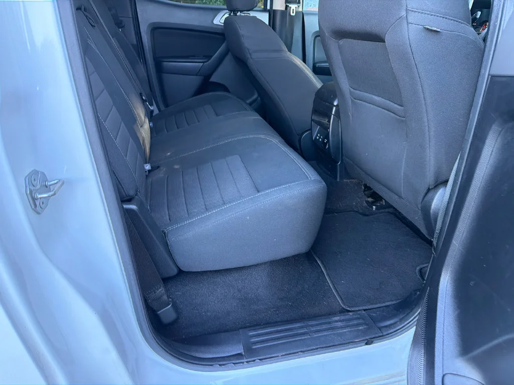 Used 2020 White Ford XLT image 15