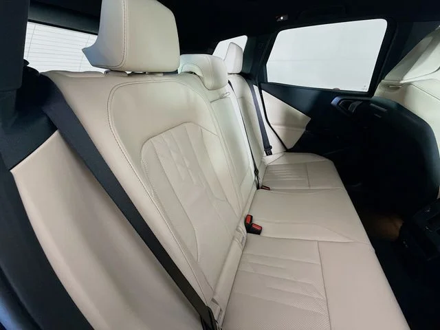 New 2026 Black BMW 30 xDrive image 27