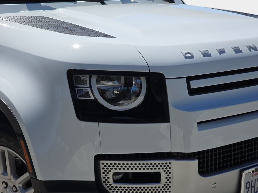 Certified Used 2023 White Land Rover S image 30