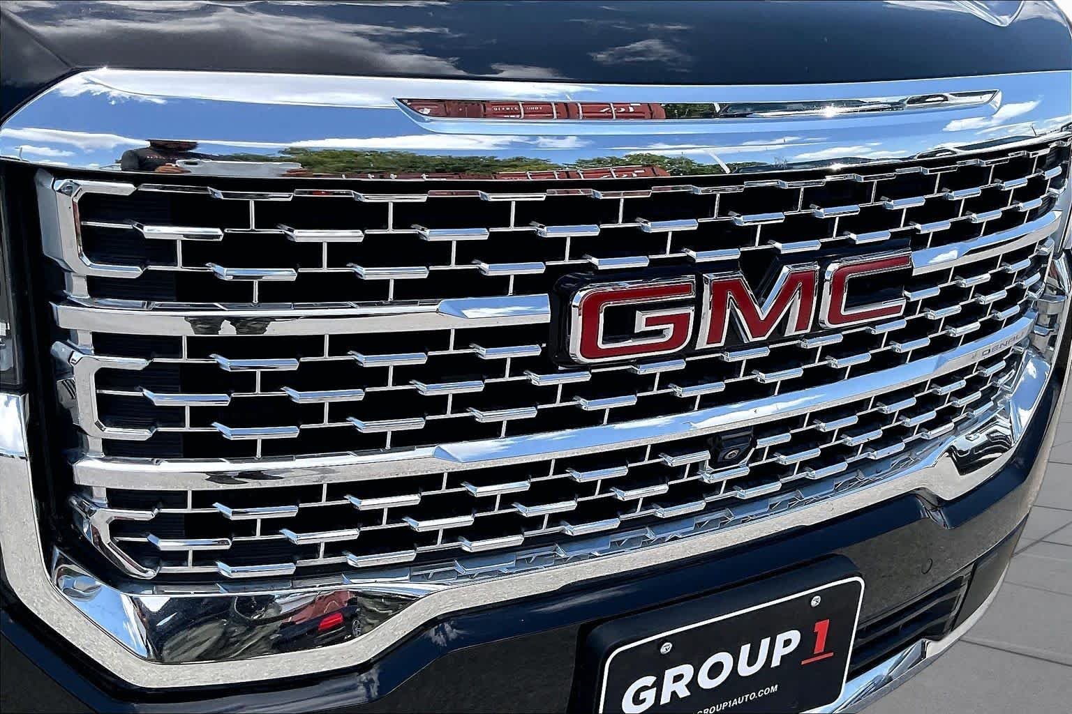 Certified Used 2023 Ebony Twilight Metallic GMC Denali image 30