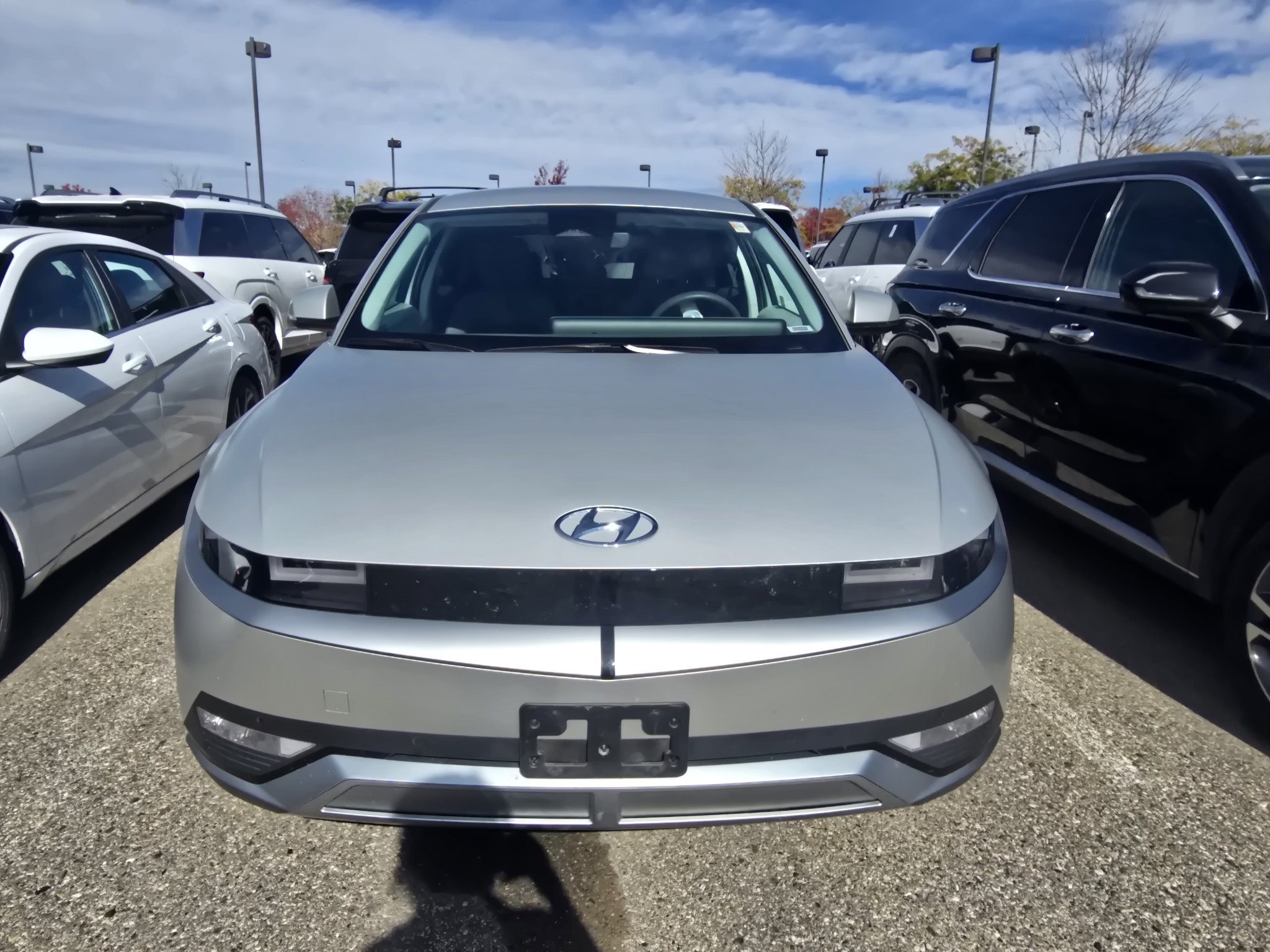 Used 2024 Gravity Gold (Matte Gold) Hyundai SEL image 20