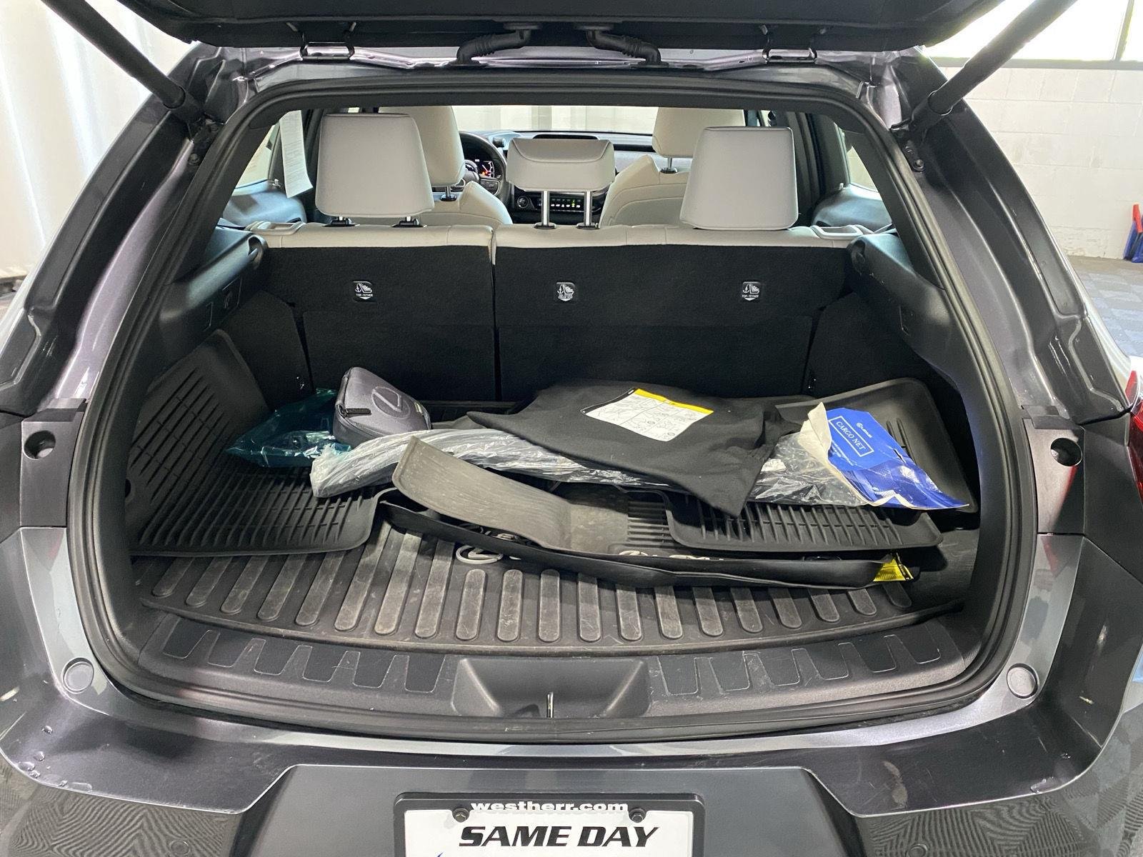 Used 2024 Cloudburst Gray with Obsidian Roof Lexus UX 250h F SPORT Design image 24