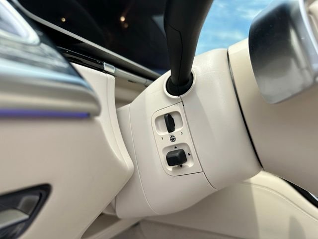 Certified Used 2023 White Mercedes-Benz S 580 image 16