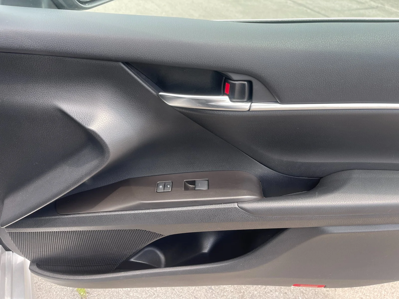 Used 2024 Silver Toyota SE image 18