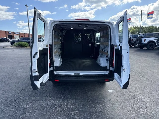 Used 2025 White Ford Base image 27