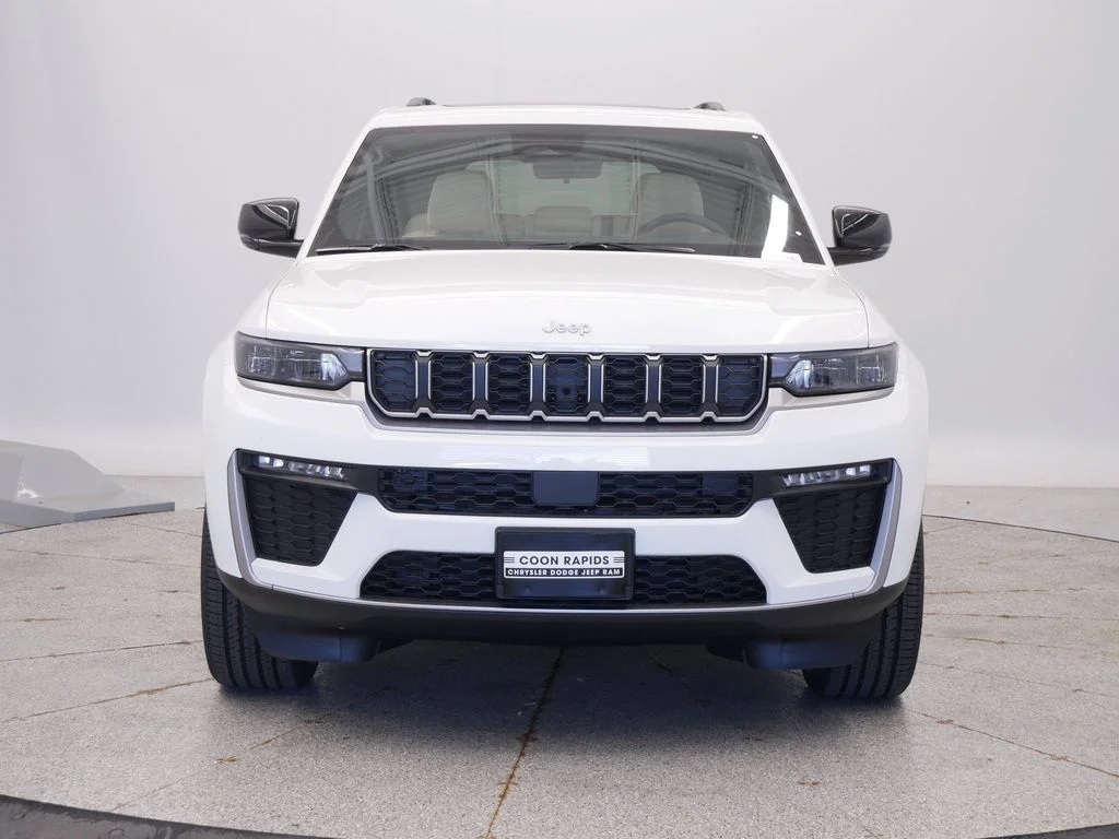 New 2027 Bright White Clearcoat Jeep Limited image 10