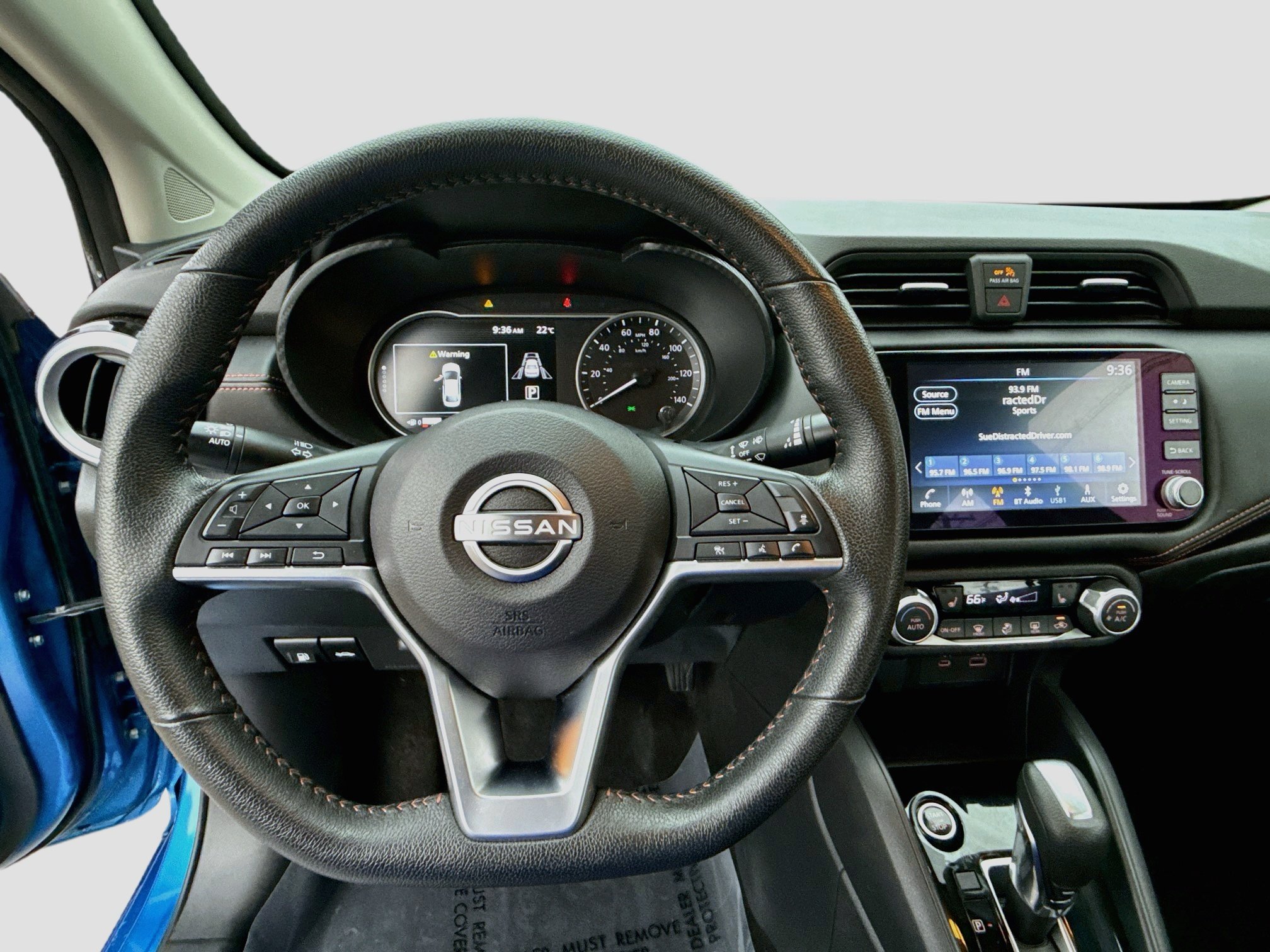 Used 2023 Electric Blue Metallic Nissan SR image 11