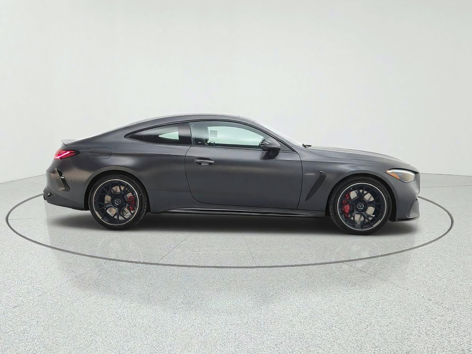 New 2027 MANUFAKTUR exclusive graphite grey magno Mercedes-Benz AMG® CLE 53 4MATIC+ Coupe image 4