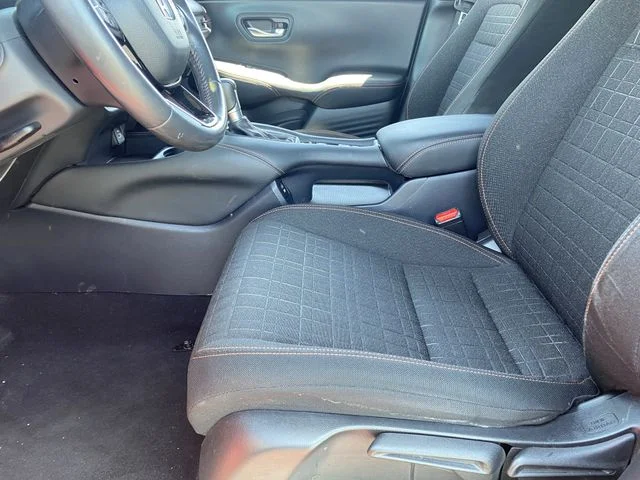 2024 Honda HR-V Sport - Photo 17