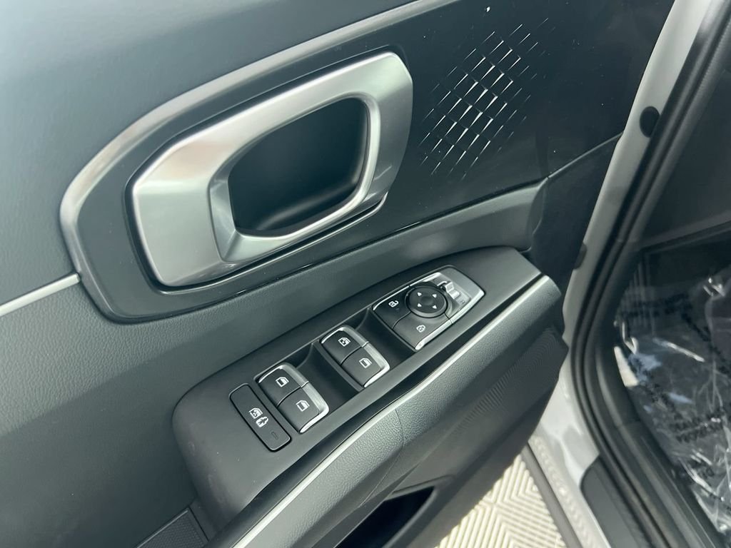 New 2026 Wolf Gray Kia EX image 16