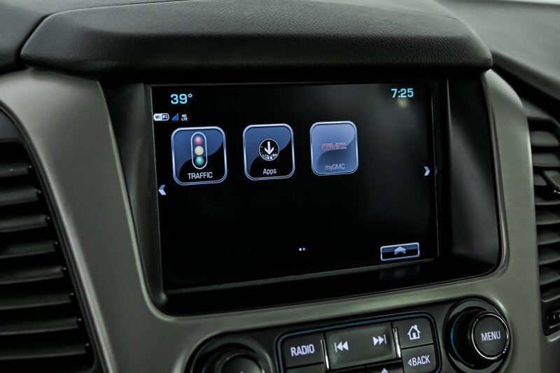 2020 GMC Yukon Denali - Photo 34