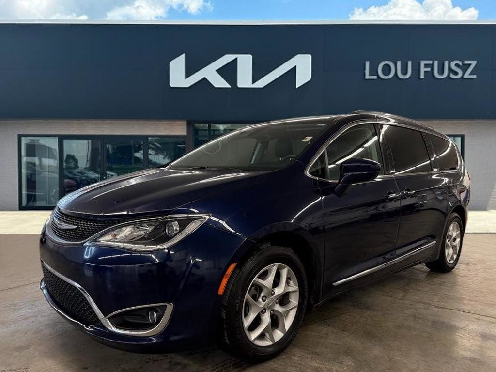 2018 Chrysler Pacifica Touring L