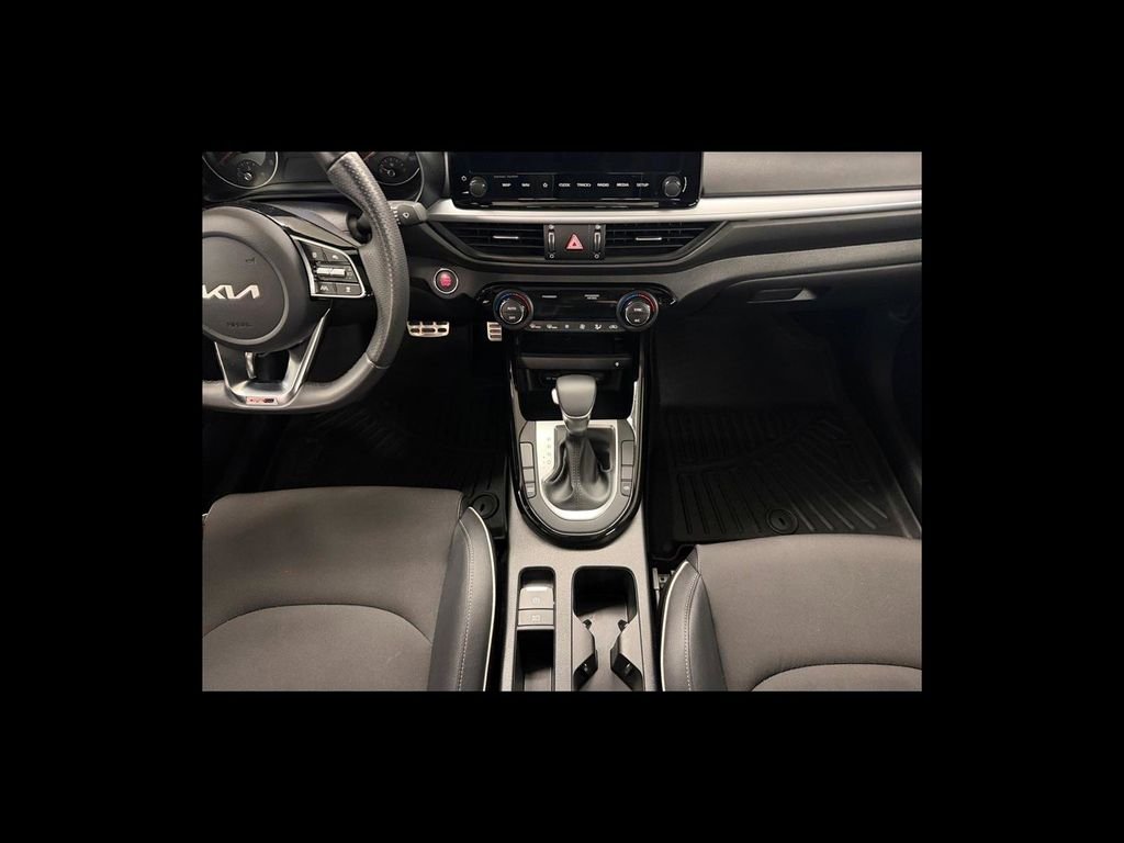 Used 2024 Gray Kia GT-Line image 16