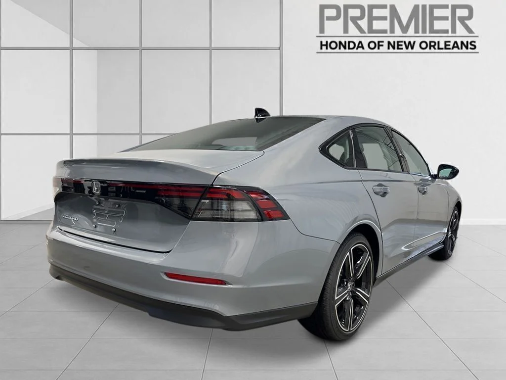 New 2026 Urban Gray Pearl Honda SE image 5