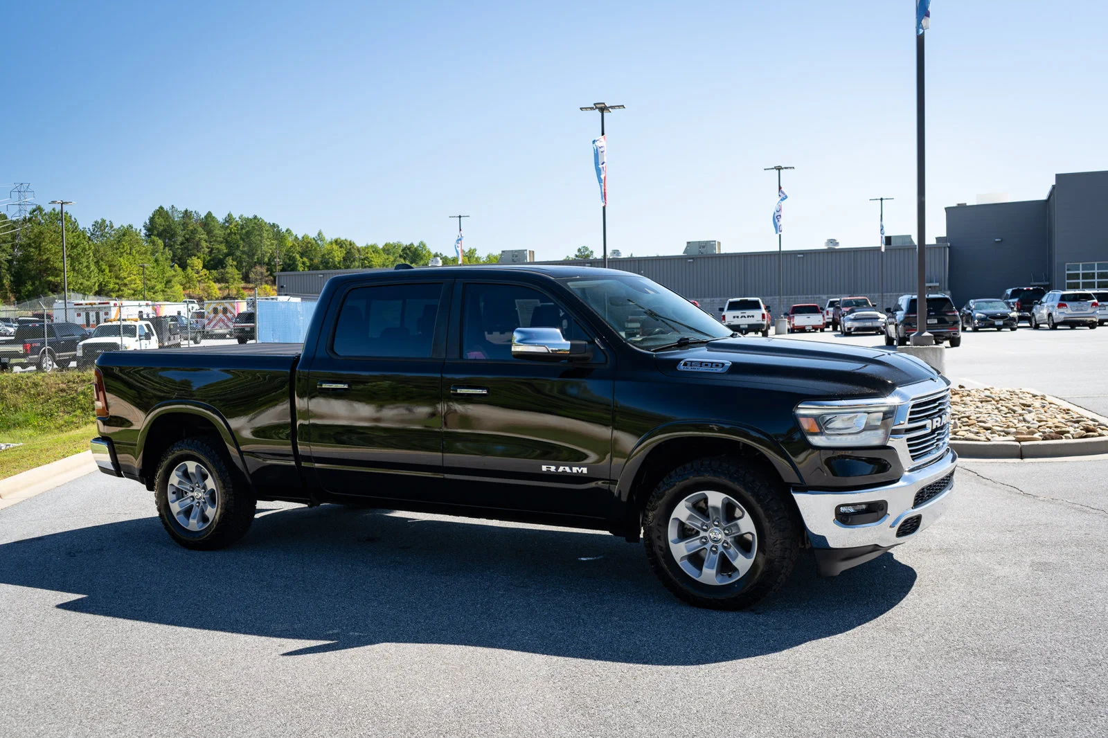 Used 2022 Black Ram Laramie image 12