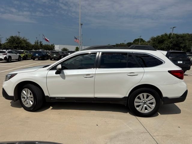 Used 2019 White Subaru 2.5i Premium image 5